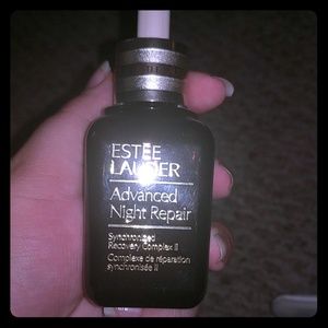 Estee lauder advanced night repair serum